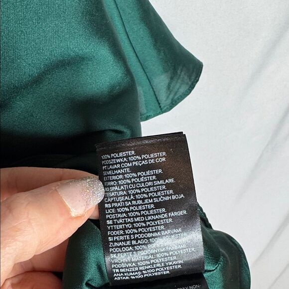 H&M Deep Green Silky One Shoulder Top. Size 8. NWT. - Picture 10 of 11